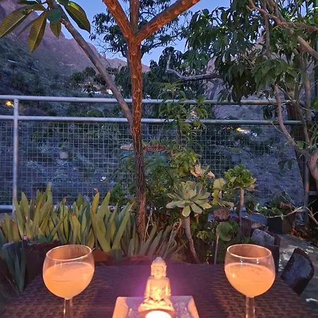 別荘 Casa Berna マスカ